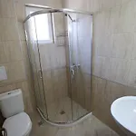 In Rif 3 Хотел 3*